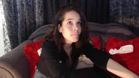 Snapshot of nathy_rock chatting on 11/30/25, 12:14 Nathalia online show from 11/30/25, 12:14