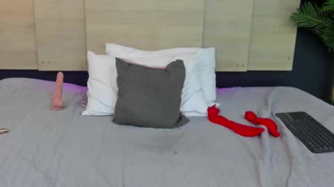 nathy_ross online show from 02/27/25, 12:21