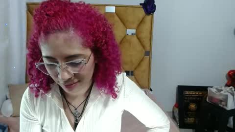 Snapshot of nathy_voyeur chatting on 04/06/26, 04:46 nathy_voyeur online show from 04/06/26, 04:46