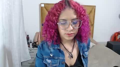 Snapshot of nathy_voyeur chatting on 04/25/26, 04:15 nathy_voyeur online show from 04/25/26, 04:15