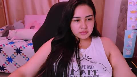Snapshot of nathyveler chatting on 05/16/26, 09:24 nathy online show from 05/16/26, 09:24