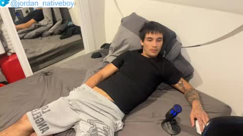 native_boy2 online show from 05/26/26, 10:50
