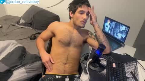 native_boy2 online show from 06/07/26, 07:06