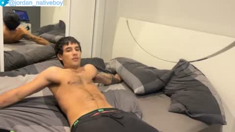 native_boy2 online show from 06/10/26, 02:27