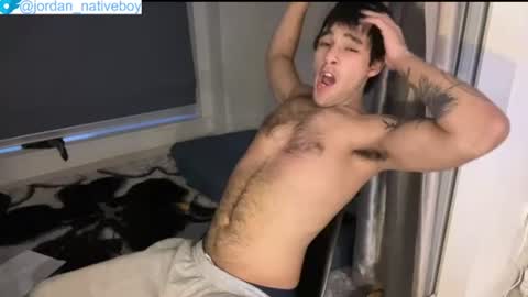 native_boy2 online show from 06/22/26, 05:26