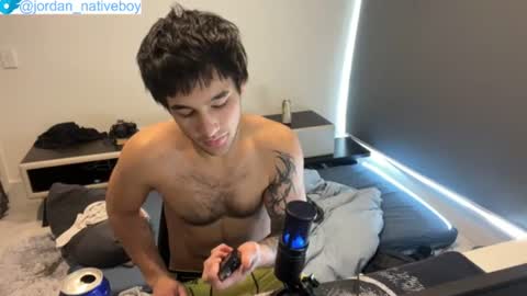 native_boy2 online show from 06/28/26, 11:22