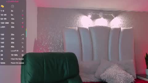 Natalia online show from 06/25/26, 03:06