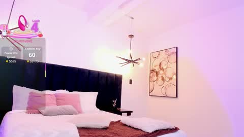 Snapshot of nattashaa7 chatting on 11/03/25, 11:33 nattashaa online show from 11/03/25, 11:33