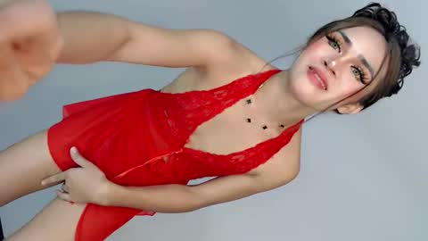Nathalie smith online show from 04/29/26, 05:11