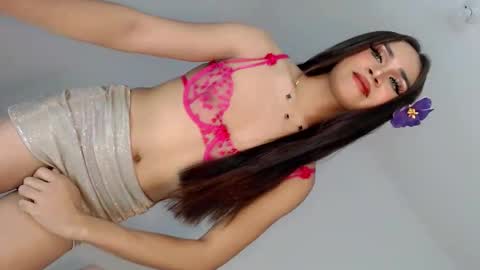 Nathalie smith online show from 05/19/26, 04:08