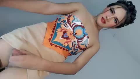 Nathalie smith online show from 05/24/26, 05:56