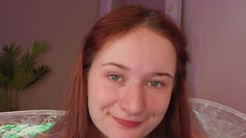 Snapshot of natural_meri_ chatting on 03/29/26, 06:13 Meri online show from 03/29/26, 06:13