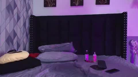 Gwen  online show from 01/01/25, 10:35