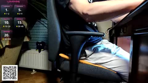 Nature online show from 11/11/25, 09:37