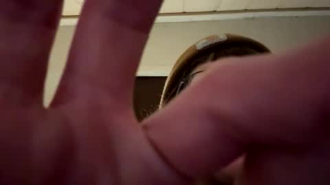 Snapshot of naturebabe666 chatting on 12/16/25, 05:12 naturebabe666 online show from 12/16/25, 05:12