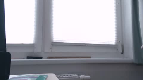 naturista25 online show from 10/12/25, 08:24