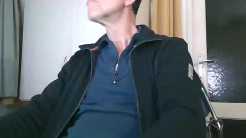 naturista25 online show from 11/02/25, 06:21