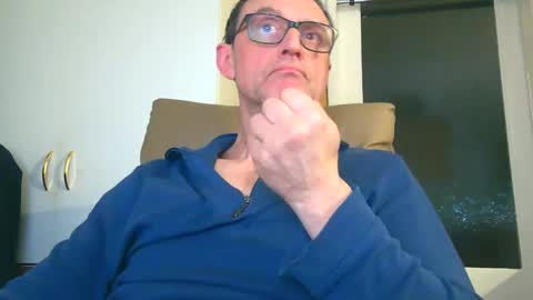 naturista25 online show from 11/05/25, 07:36