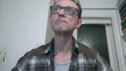 naturista25 online show from 11/25/25, 03:56