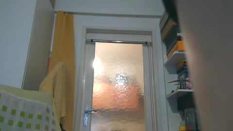 Snapshot of naturista25 chatting on 01/12/26, 04:34 naturista25 online show from 01/12/26, 04:34