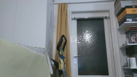 Snapshot of naturista25 chatting on 02/26/26, 06:40 naturista25 online show from 02/26/26, 06:40