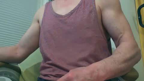 Snapshot of naturista25 chatting on 03/18/26, 06:11 naturista25 online show from 03/18/26, 06:11