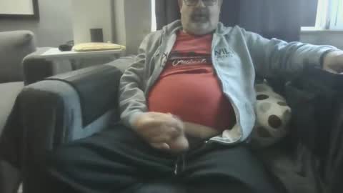 Snapshot of naturistmale45 chatting on 10/14/25, 07:53 naturistmale45 online show from 10/14/25, 07:53