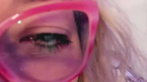 Snapshot of naty__mature_ chatting on 11/06/25, 11:44 Nataly online show from 11/06/25, 11:44