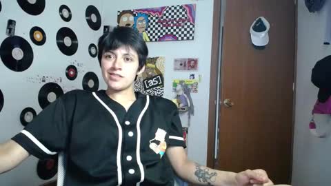 Snapshot of naty_lux19 chatting on 02/08/25, 02:58 Fernanda online show from 02/08/25, 02:58