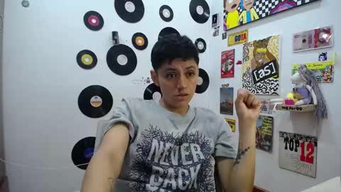 Snapshot of naty_lux19 chatting on 03/06/25, 12:32 Fernanda online show from 03/06/25, 12:32