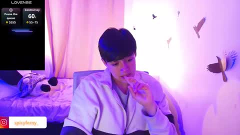 Snapshot of naty_lux19 chatting on 10/18/25, 09:32 Fernanda online show from 10/18/25, 09:32