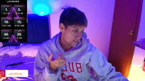 Snapshot of naty_lux19 chatting on 12/15/25, 03:44 Fernanda online show from 12/15/25, 03:44