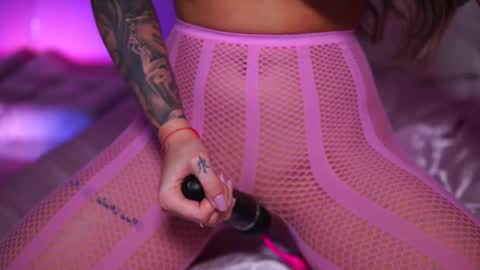 Snapshot of natydesiree chatting on 03/04/25, 11:19 Naty online show from 03/04/25, 11:19