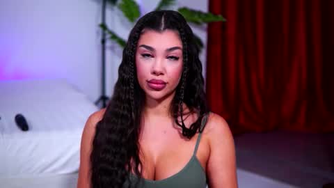 Snapshot of natydesiree chatting on 10/04/25, 09:07 Naty online show from 10/04/25, 09:07