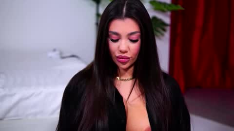 Snapshot of natydesiree chatting on 10/05/25, 09:18 Naty online show from 10/05/25, 09:18