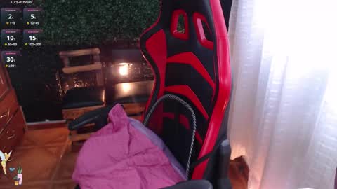 Sofia  IG Natykors08 online show from 12/18/25, 04:57