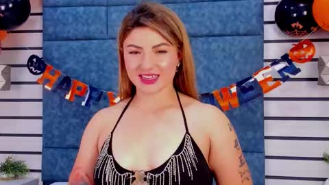 Naty  online show from 10/21/25, 08:20