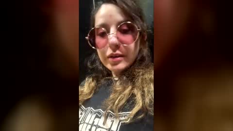 Snapshot of natymia chatting on 05/02/26, 11:15 Natymia online show from 05/02/26, 11:15