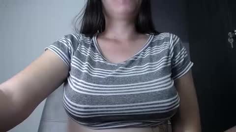 Snapshot of natyscoth chatting on 01/13/26, 05:24 online show from 01/13/26, 05:24