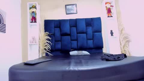 Snapshot of natzuki_ chatting on 11/03/25, 11:33 natzuki_ online show from 11/03/25, 11:33