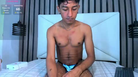 natzuki_ online show from 05/31/26, 04:03
