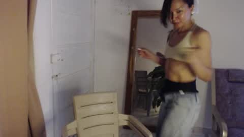 Snapshot of natzumi_mcqueen chatting on 05/20/26, 03:29 Stella Mcqueen online show from 05/20/26, 03:29