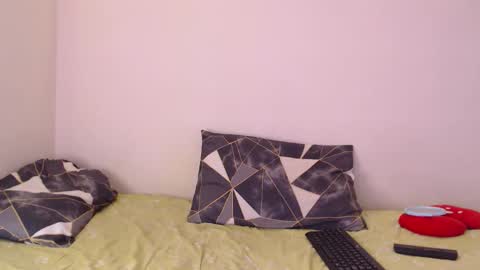 Eimy online show from 01/06/26, 07:28