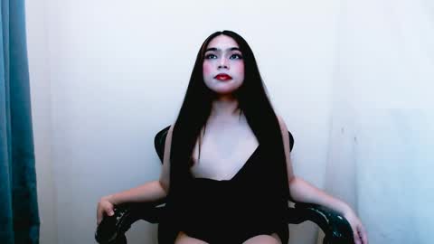 Snapshot of naughtcummer_yllana chatting on 05/01/26, 01:21 naughtcummer_yllana online show from 05/01/26, 01:21