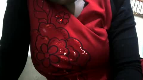Snapshot of naughty011 chatting on 12/26/24, 01:54 nauhgty011 online show from 12/26/24, 01:54
