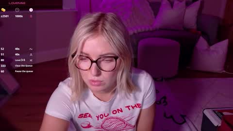 Snapshot of naughty__bex chatting on 02/10/26, 09:52 Bex currently on maternity leave online show from 02/10/26, 09:52