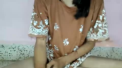Alia  online show from 08/03/26, 07:40