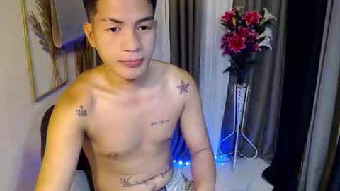 Snapshot of naughty_angelo chatting on 04/23/26, 05:26 naughty_angelo online show from 04/23/26, 05:26