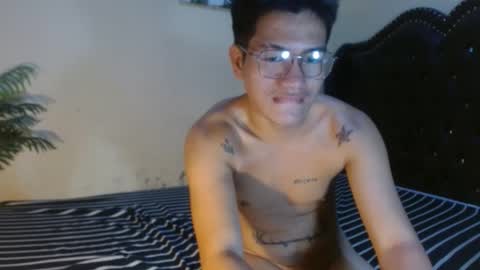 Snapshot of naughty_angelo chatting on 05/06/26, 06:19 naughty_angelo online show from 05/06/26, 06:19