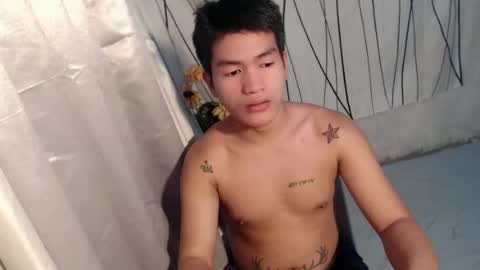 Snapshot of naughty_angelo chatting on 06/13/26, 09:29 naughty_angelo online show from 06/13/26, 09:29